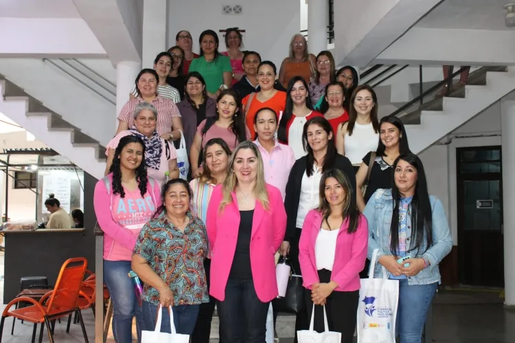 Escuela de Formación Política para Mujeres Líderes en Ñeembucú Impulsa el Empoderamiento Femenino en su XIV Edición