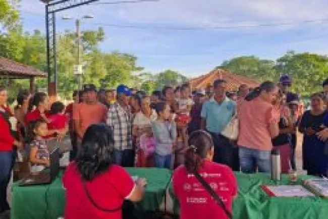 Ciudad Mujer Móvil Brinda Más de 700 Servicios Gratuitos en Amambay, Impulsando el Bienestar Comunitario